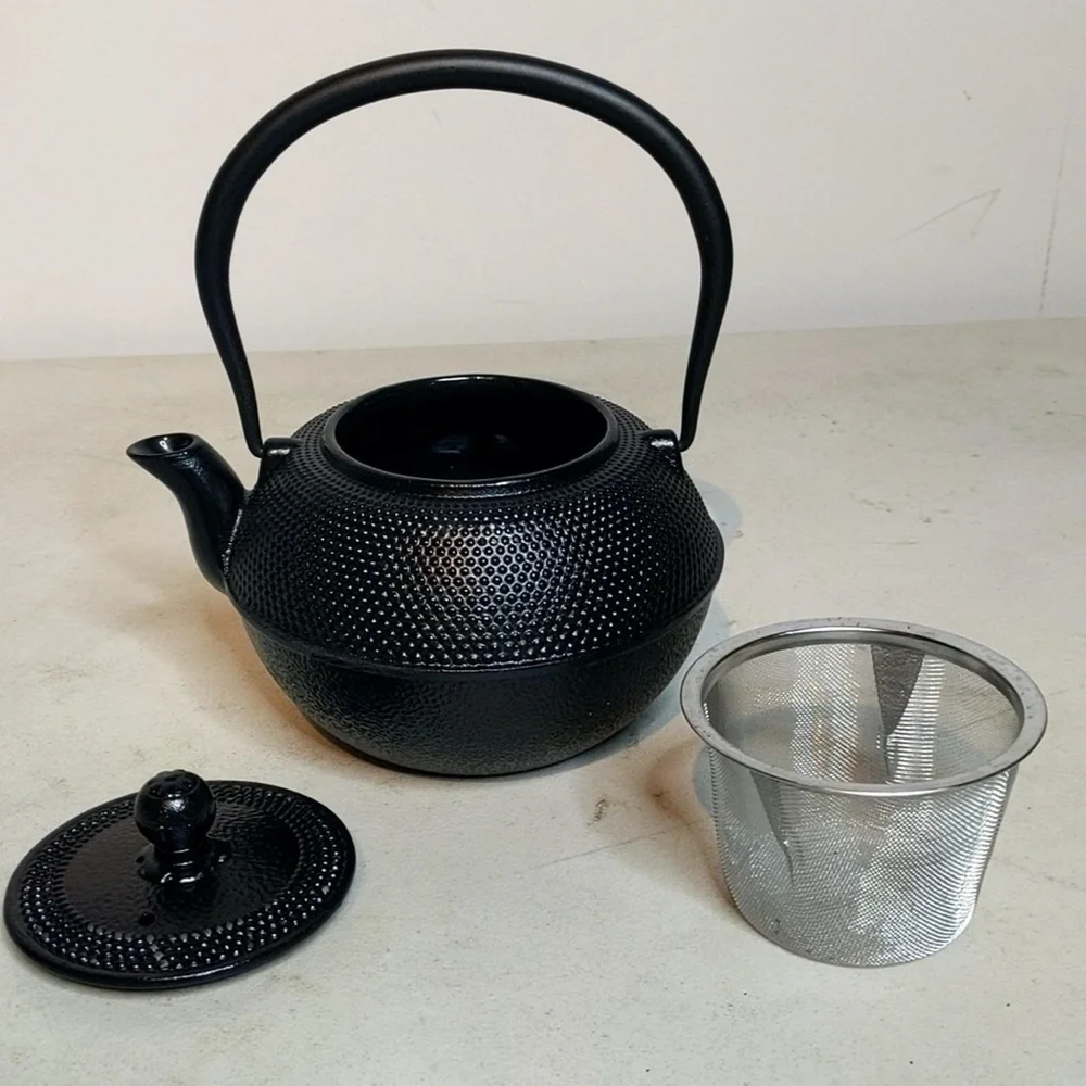 NEW IN BOX - Primula Hammered Cast Iron Japanese Tetusubin Teapot - Picture 3 of 4